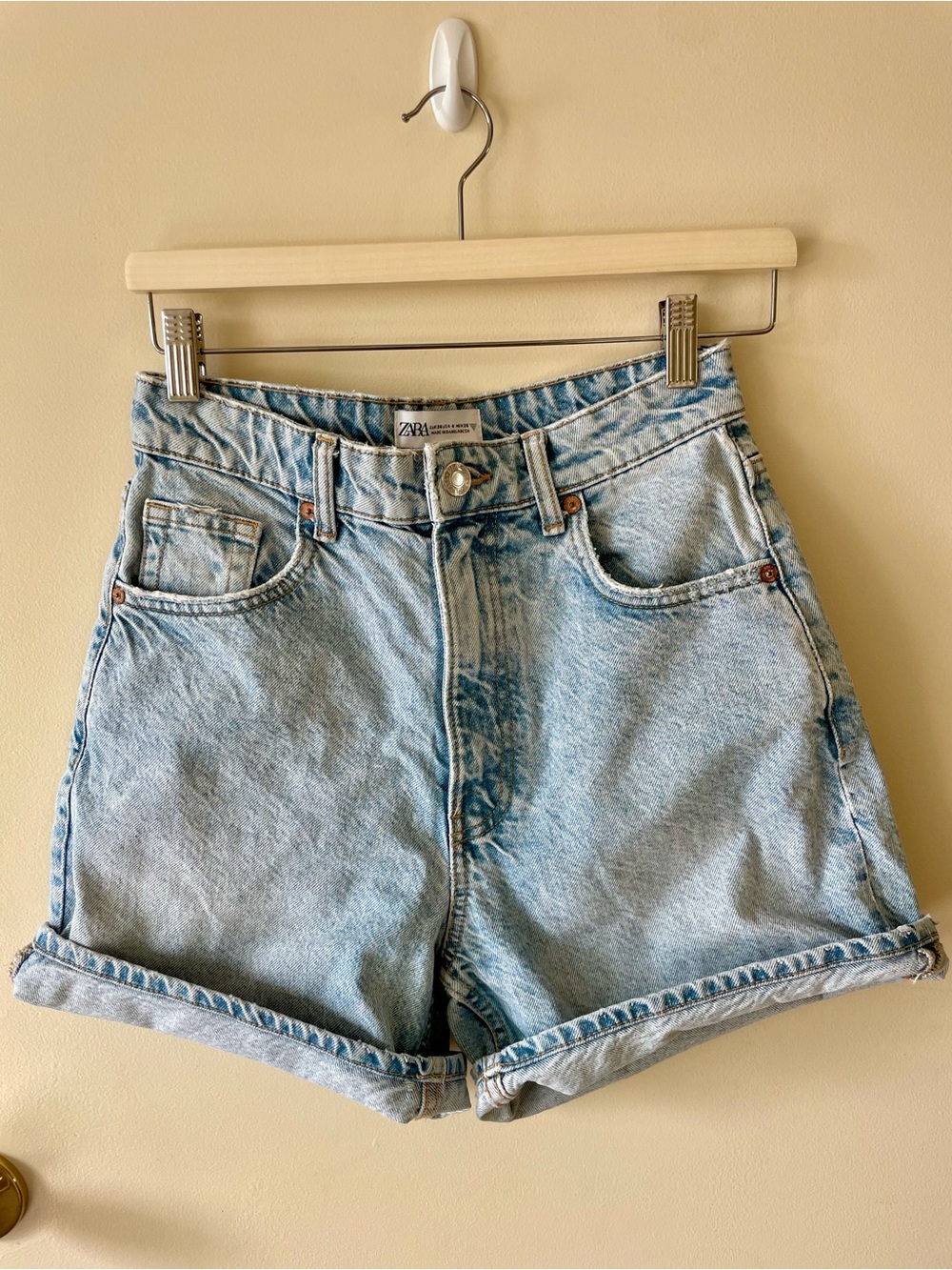 Zara Light Wash High-Rise Rolled Hem Denim Shorts